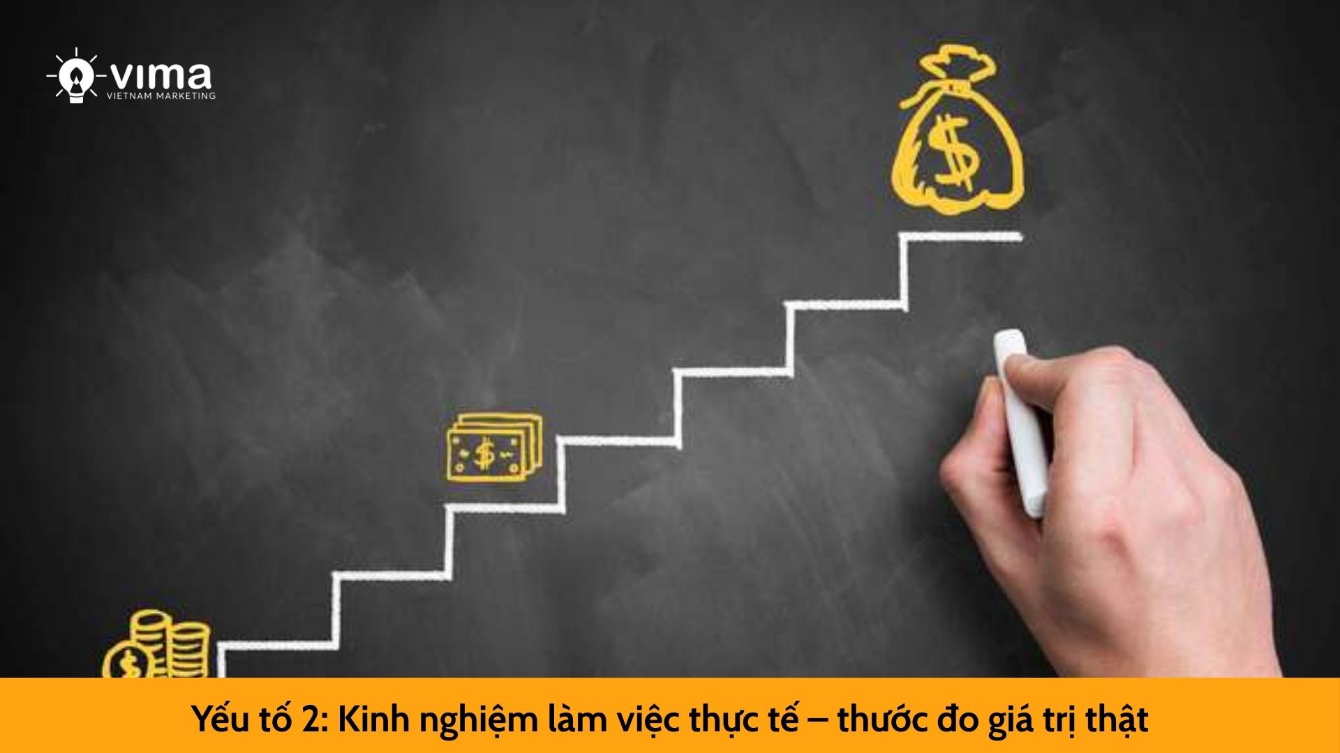 Yếu tố 2: Kinh nghiệm làm việc thực tế – thước đo giá trị thật